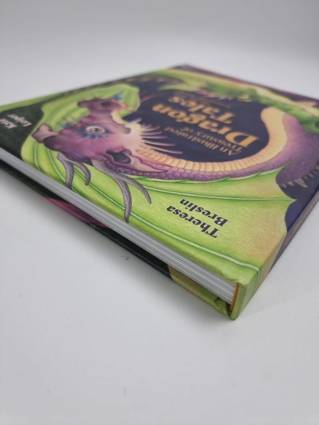 An Illustrated Treasury of Dragon Tales New Free Tracked Delivery