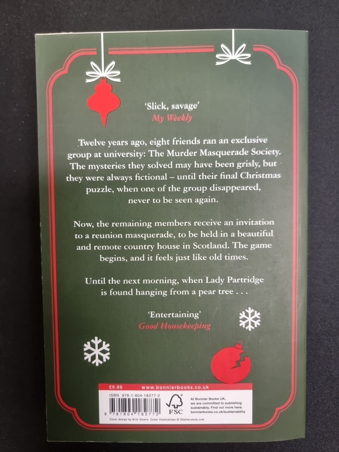 The Twelve Days of Murder by Andreina Cordani Paperback 
