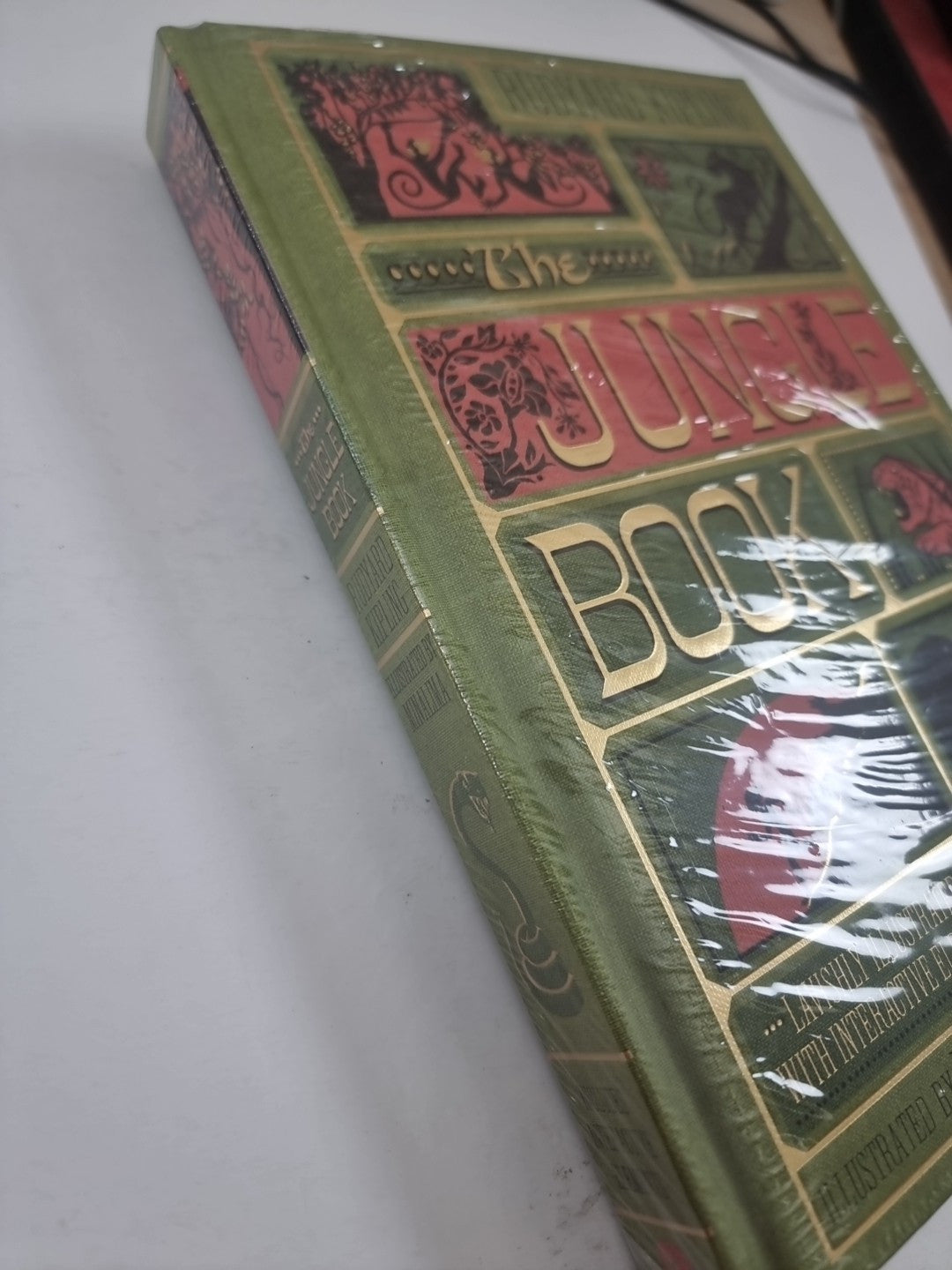 The Jungle Book (MinaLima Edition) (Illustrated with..