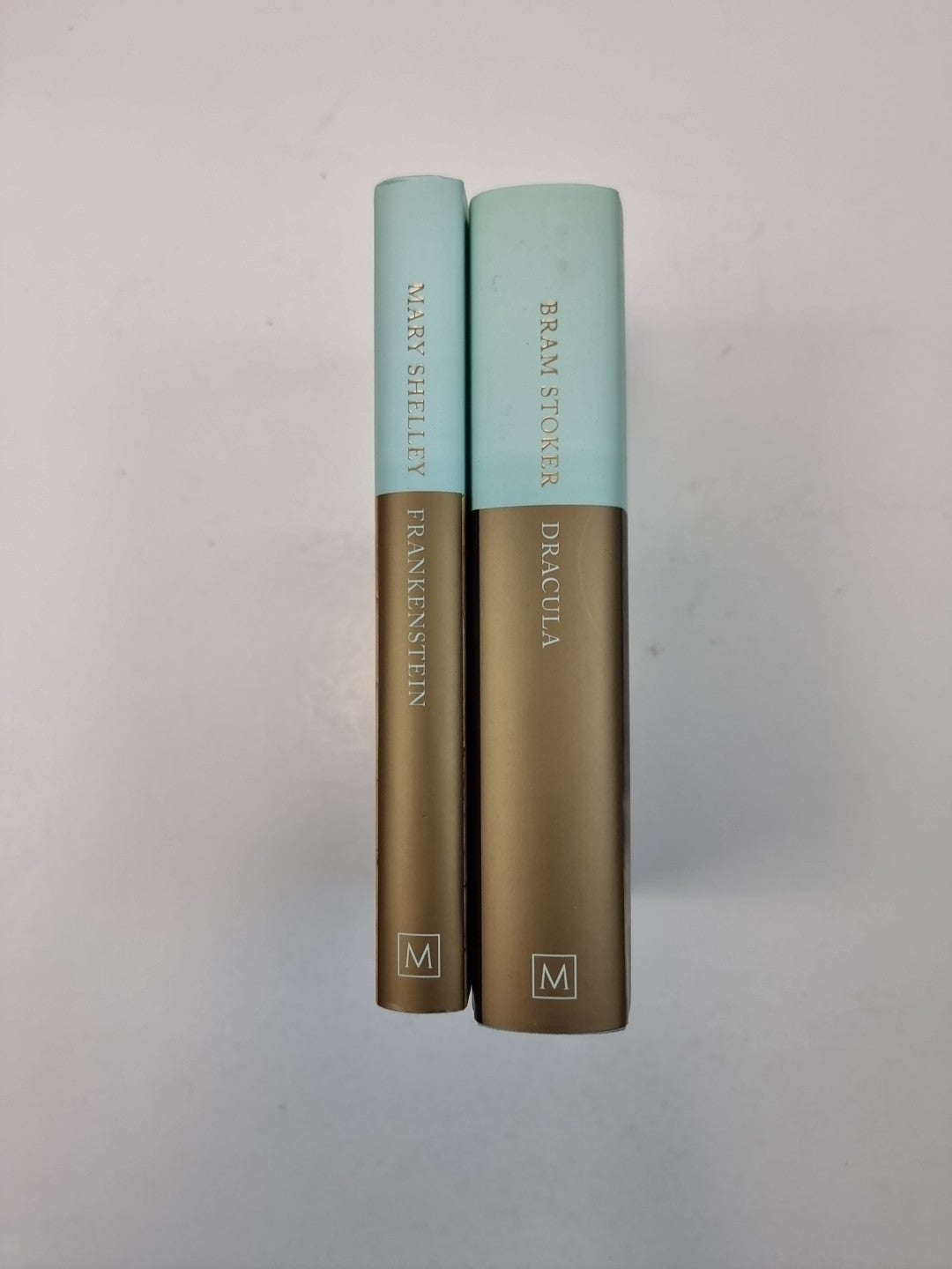 Dracula: Bram Stoker & Frankenstein Mary      Shelley 