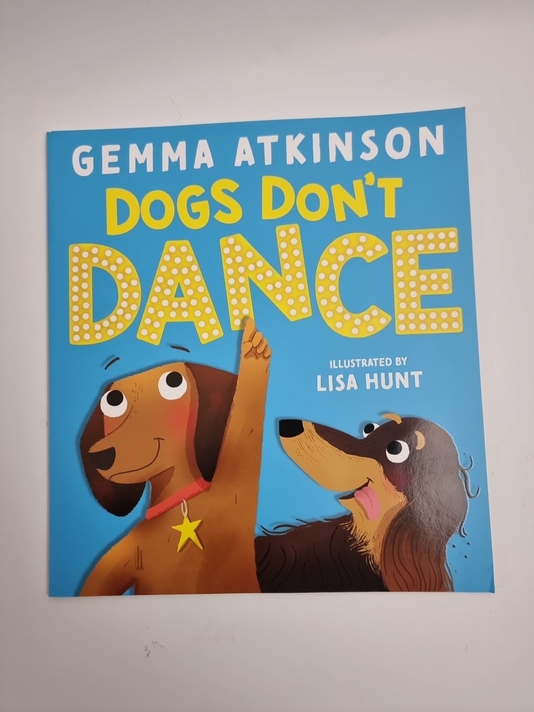 Gemma Atkinson Dogs Don't Dance New Free Tracked Delivery