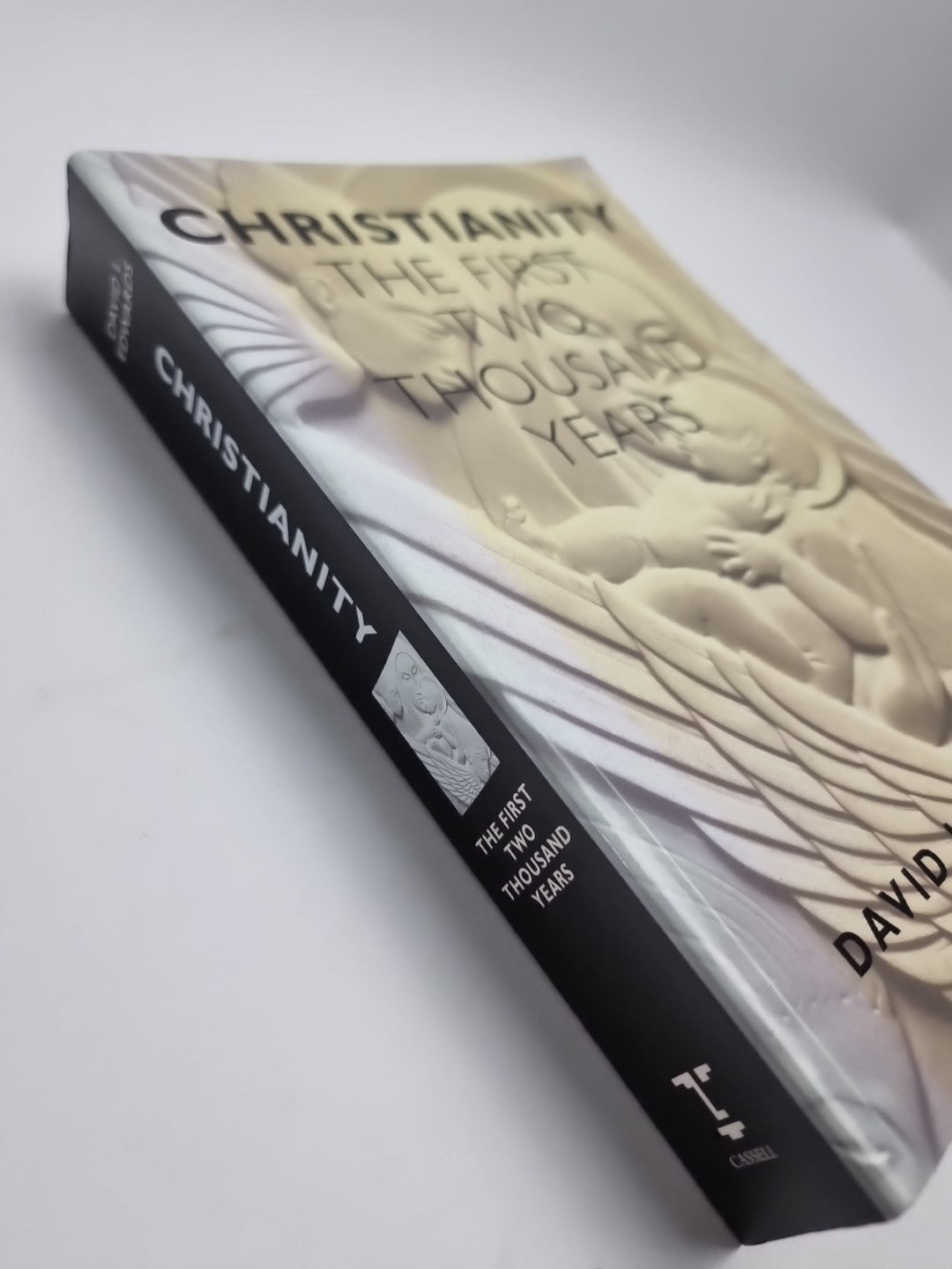 Christianity: First 2000 Years: By David L. Edward New Free Delivery