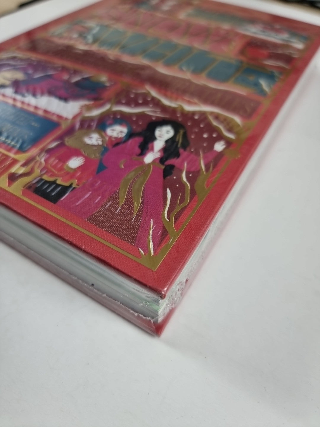 Snow White and Other Grimms' Fairy Tales (MinaLima... 