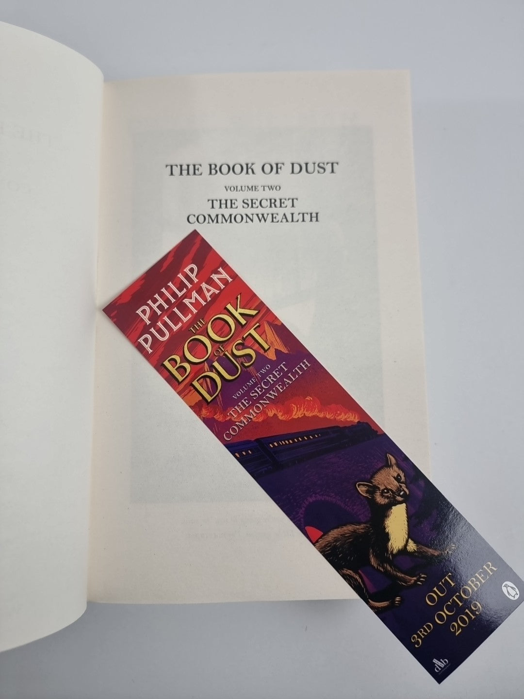 The Secret Commonwealth: The Book of Dust Philip Pullman  special Signed edition