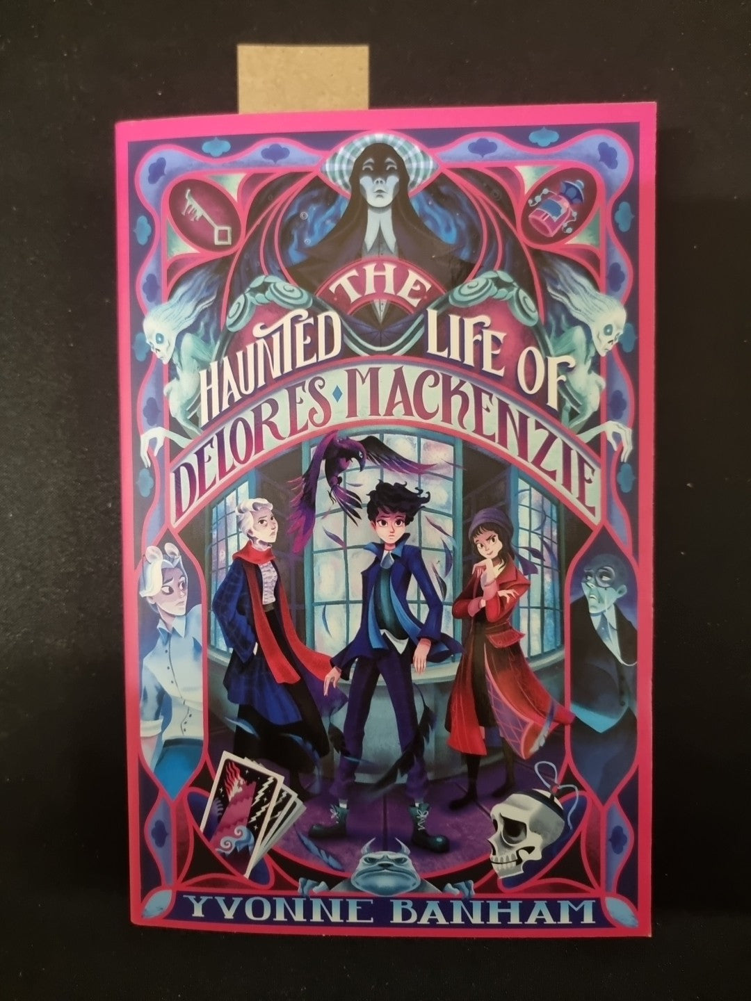 The Haunted Life of Delores Mackenzie by Yvonne Banham Paperback