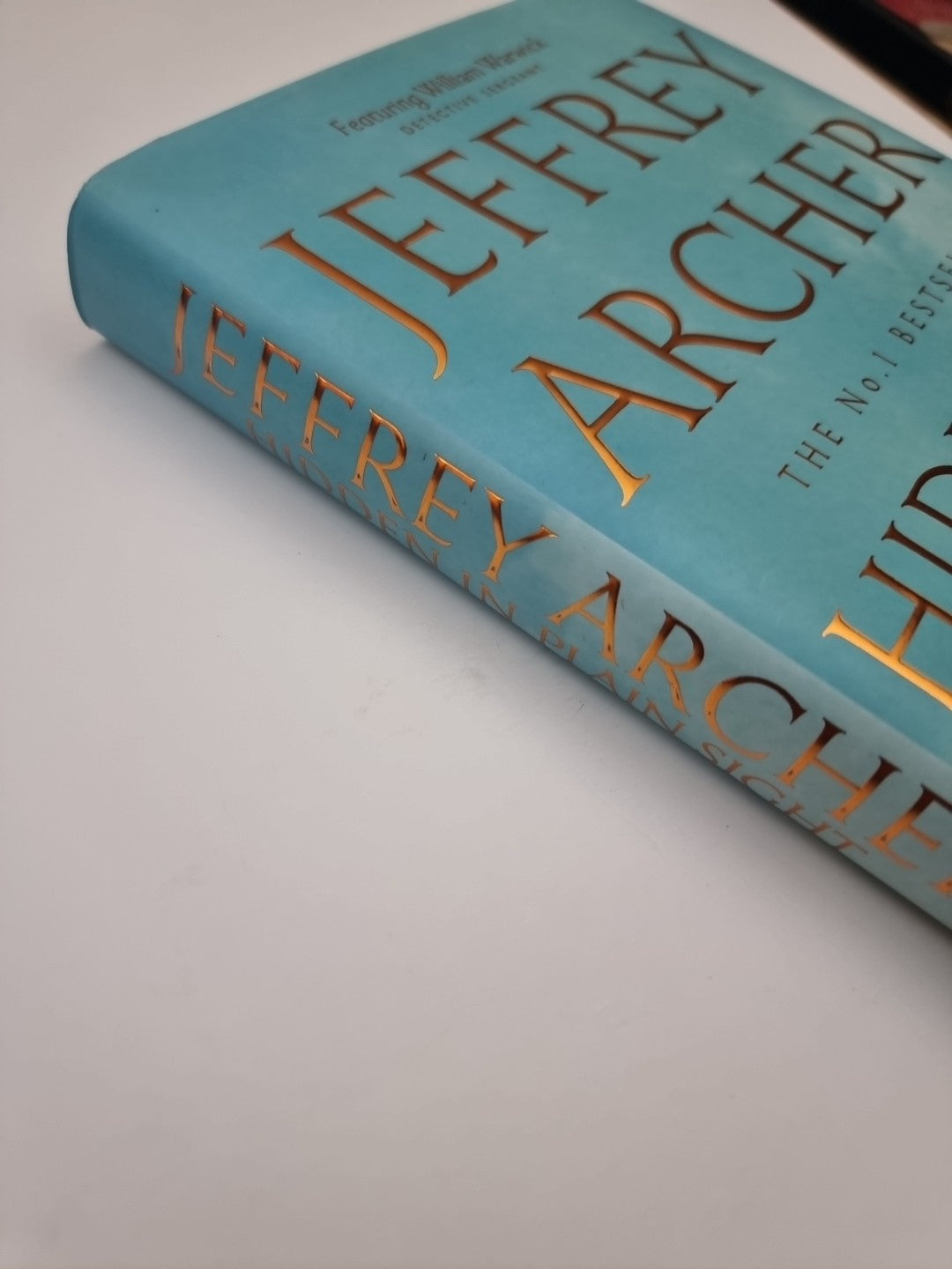 Hidden in Plain Sight by Jeffrey Archer (Hardcover, 2020) Signed 1st edition