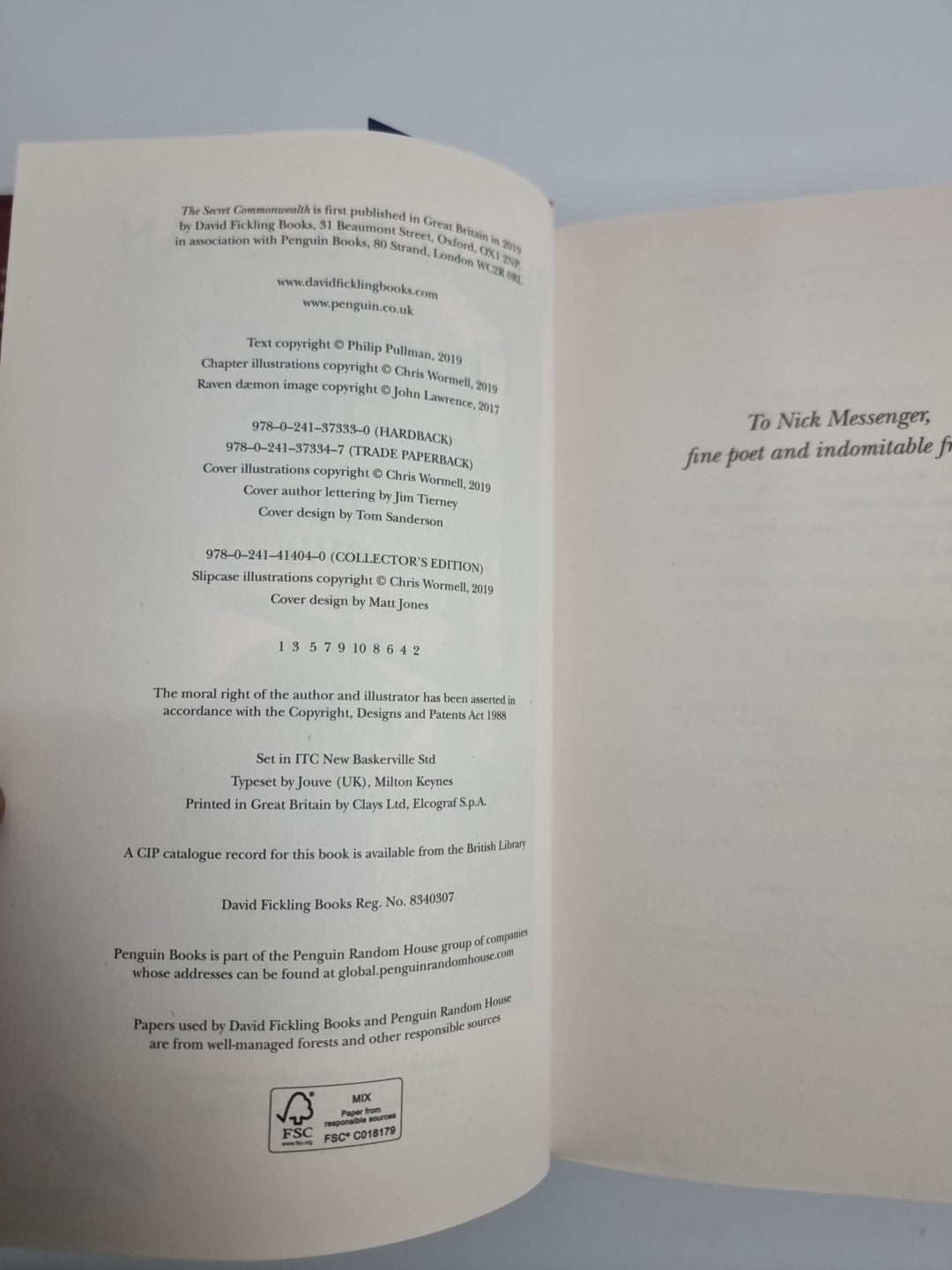 The Secret Commonwealth: The Book of Dust Philip Pullman  special Signed edition