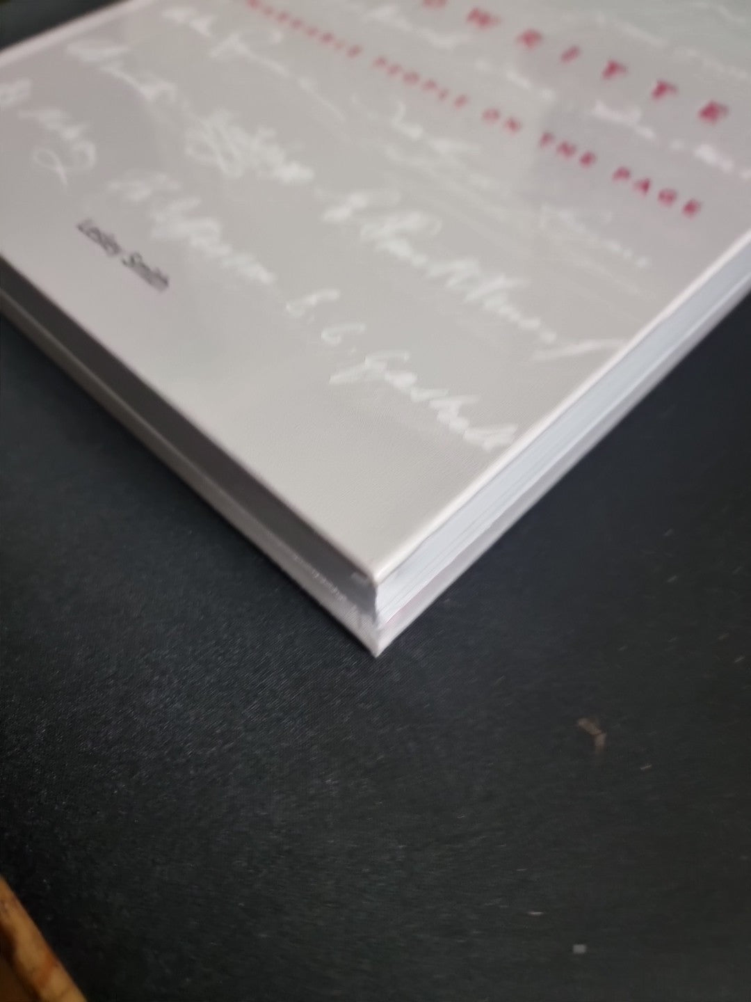 Handwritten  Lesley Smith 