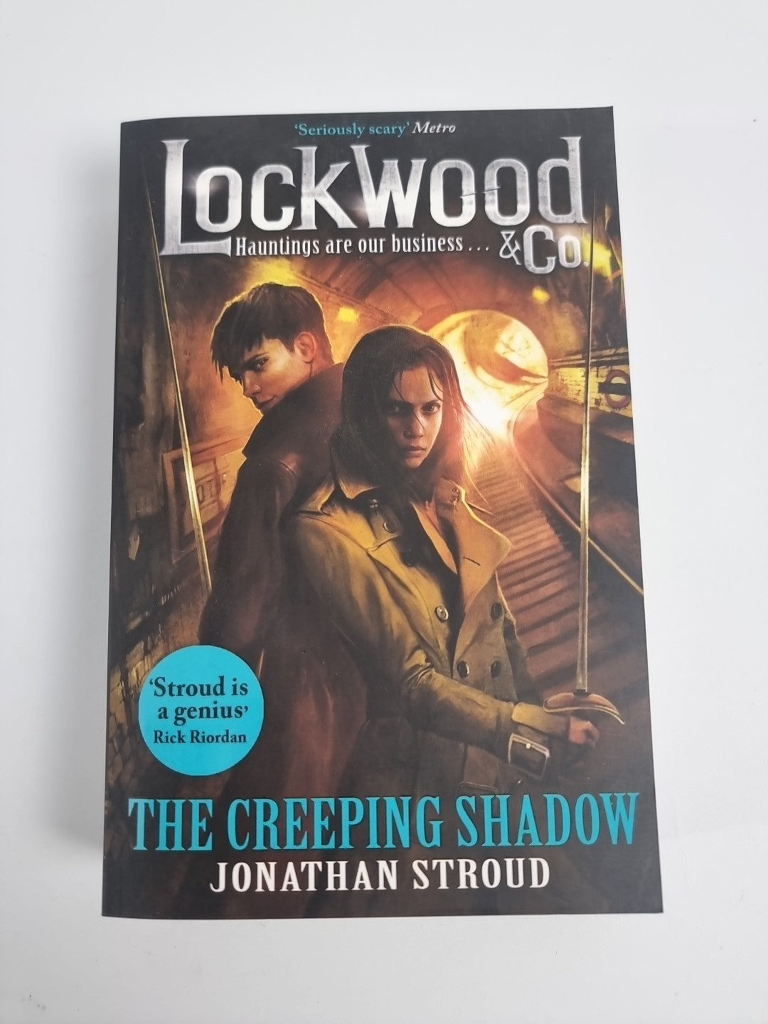 Lockwood & Co: The Creeping Shadow by Jonathan Stroud Free tracked delivery New