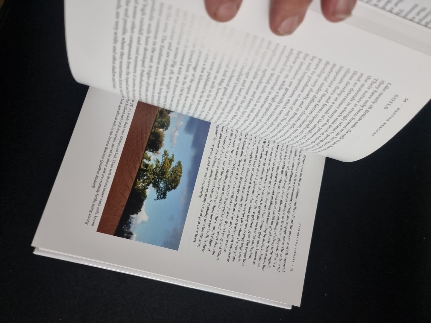 Brecon Beacons (Collins New Naturalist Library, Book 126) by Jonathan Mullard