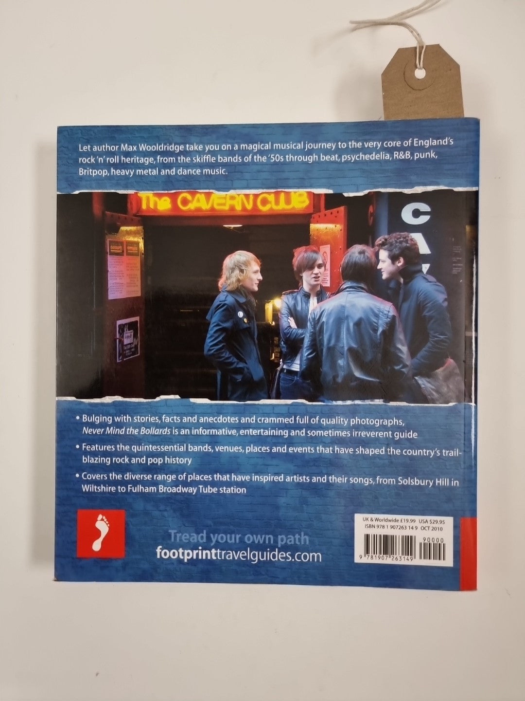 Never Mind The Bollards Footprint Activity & Lifestyle Guide - Wooldridge, Max