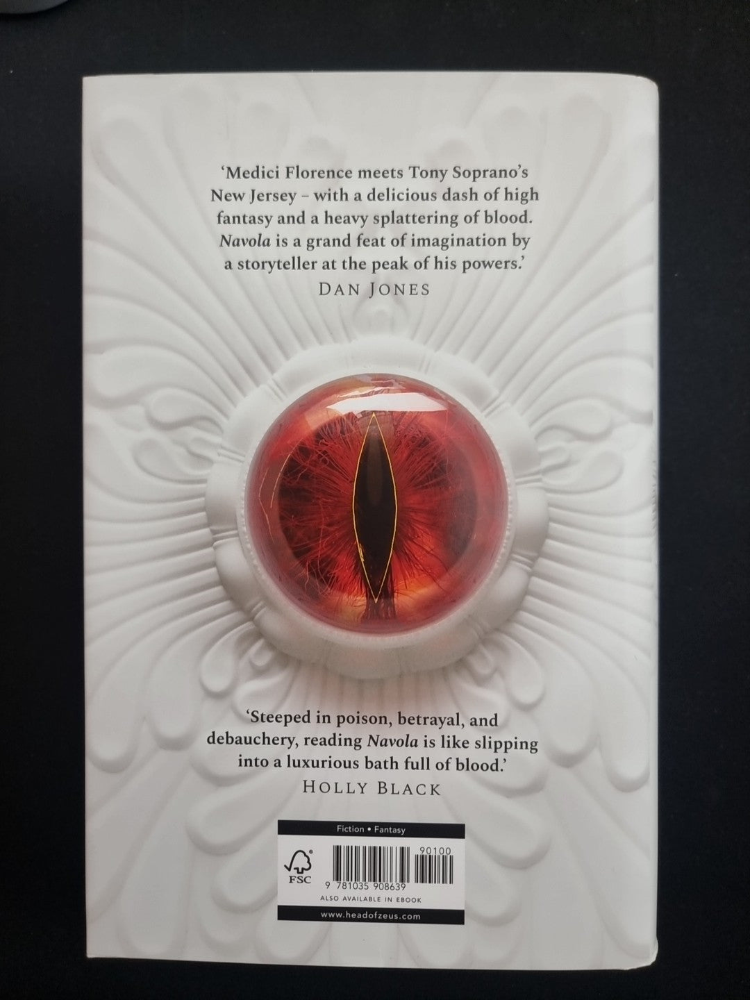 Navola  Paolo Bacigalupi 