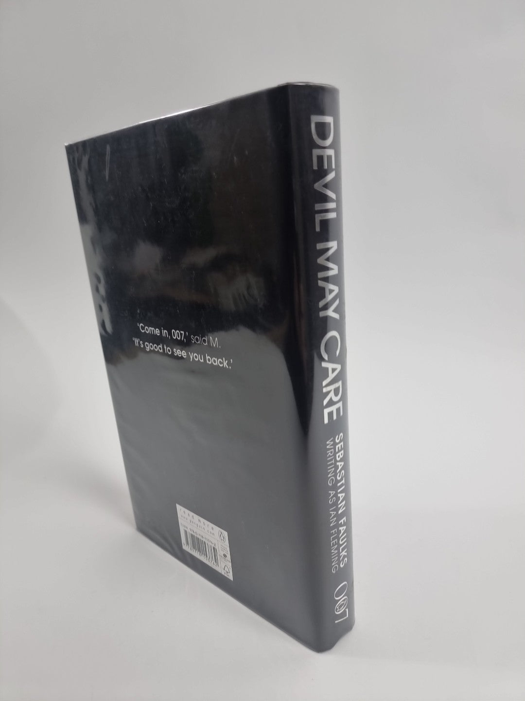 James Bond 007 - Devil May Care - Sebastian Faulks - 1st Edition  signed