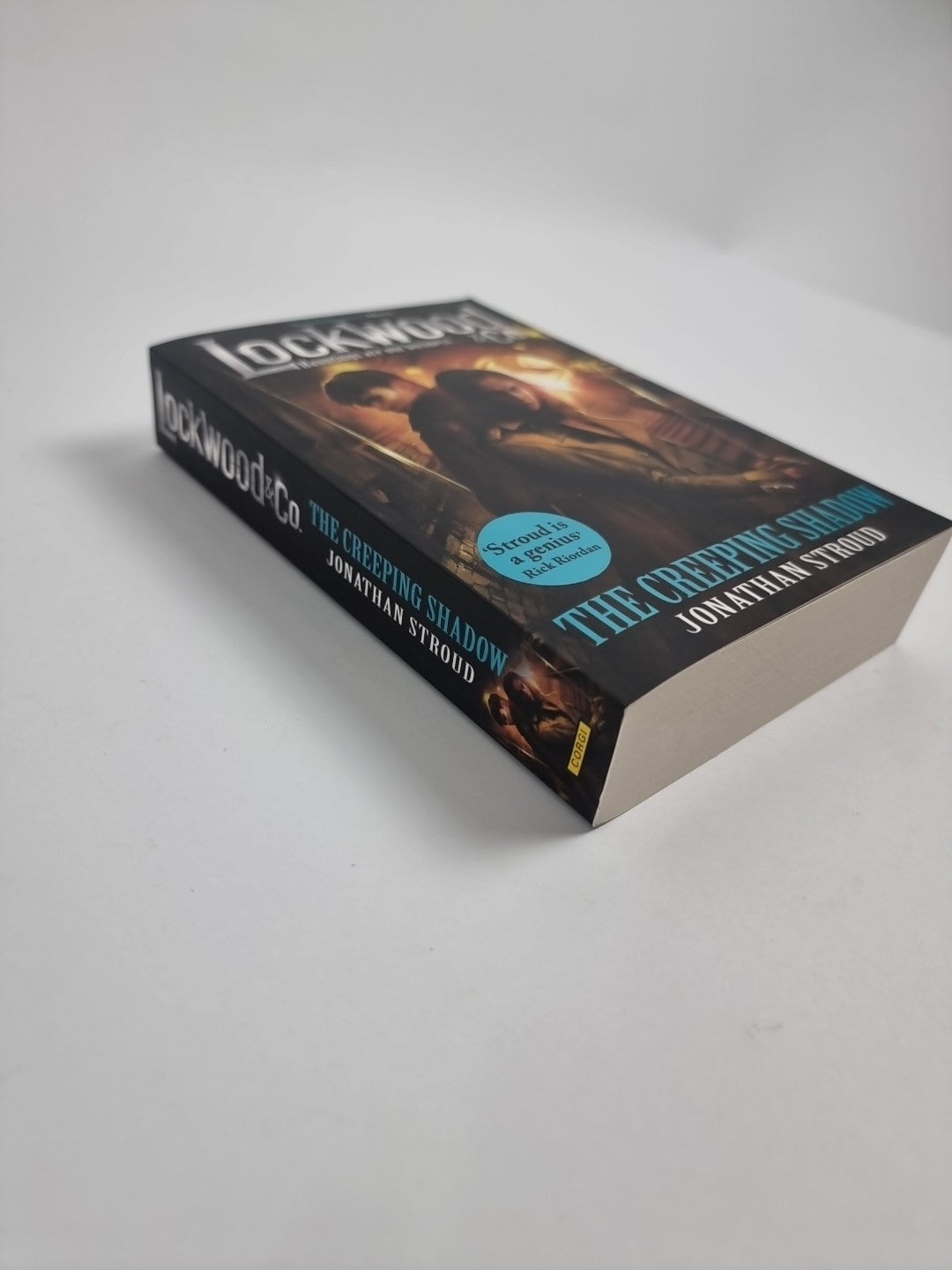 Lockwood & Co: The Creeping Shadow by Jonathan Stroud Free tracked delivery New