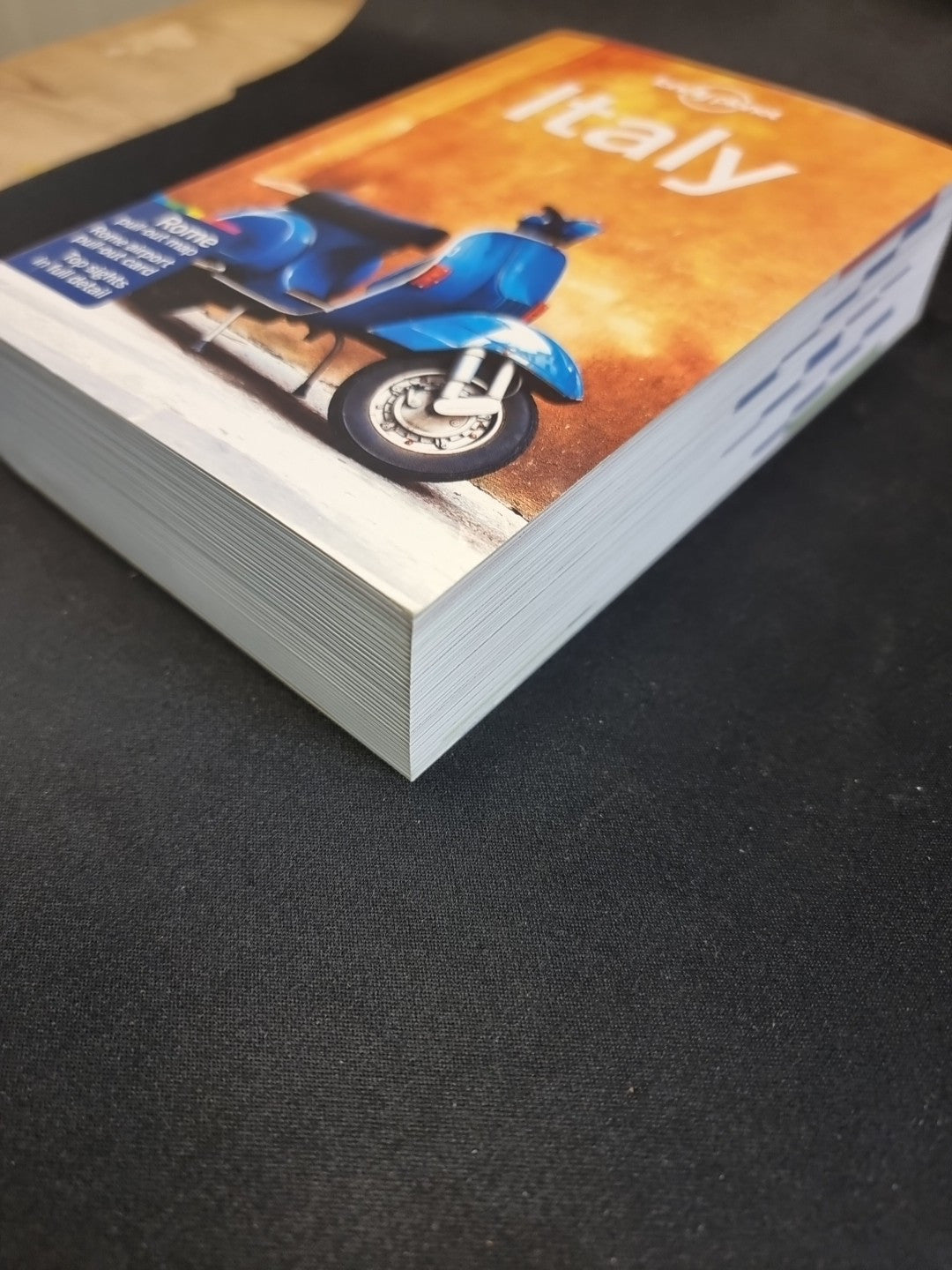 Lonely Planet Italy by Alexis Averbuck, Lonely Planet,  