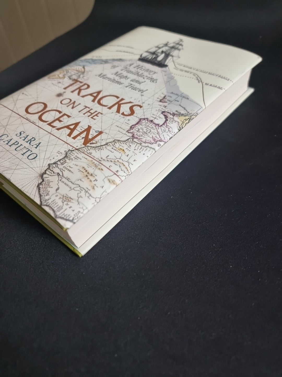 Tracks on the Ocean By Dr Sara Caputo ***1st  Edition ***